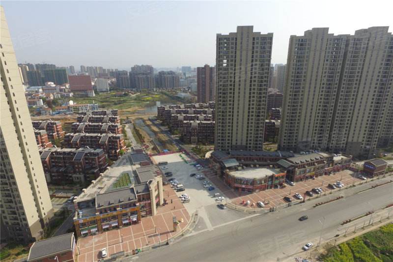 聯(lian)投國(guo)際(ji)城(cheng)